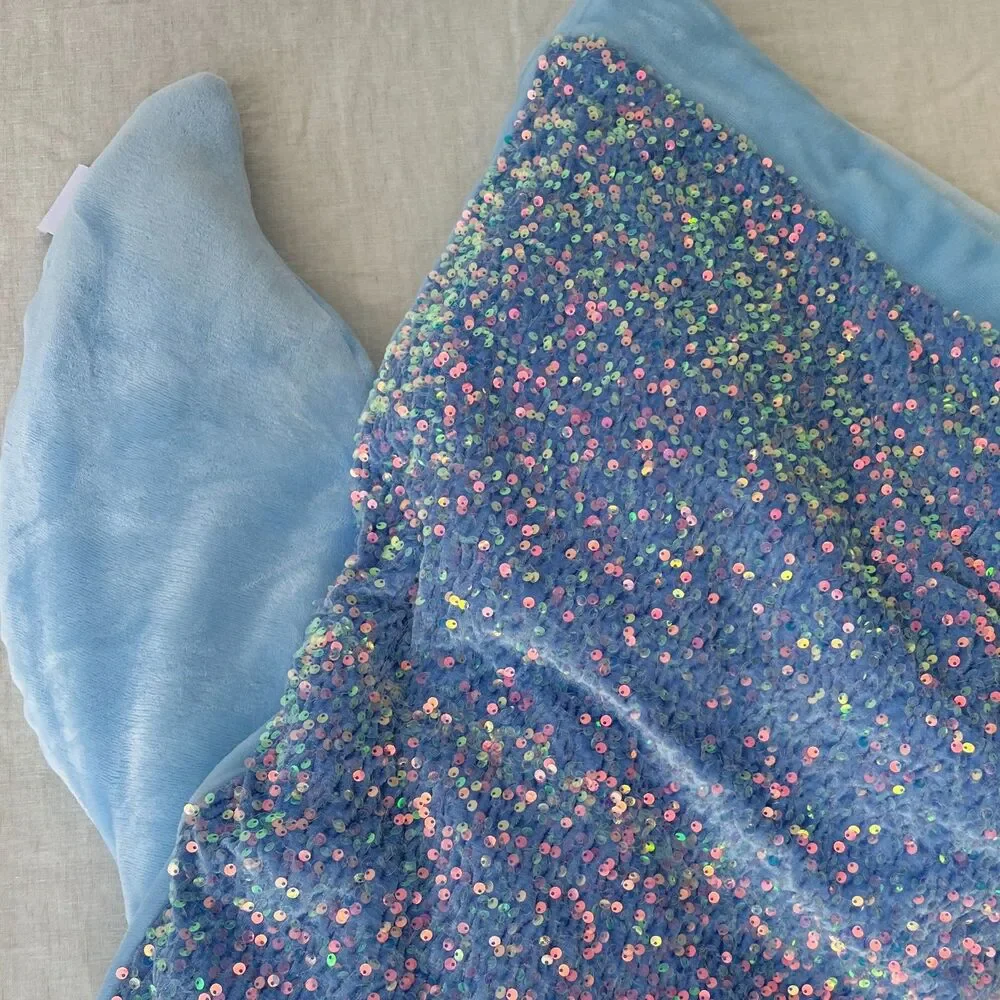 Mermaid Tail Blanket Plushy Light Blue Sequins Size Large 22